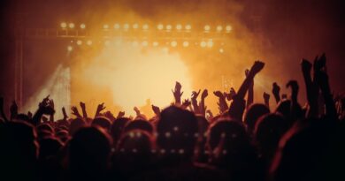 Dili's Musical Influences: A Cultural Dive